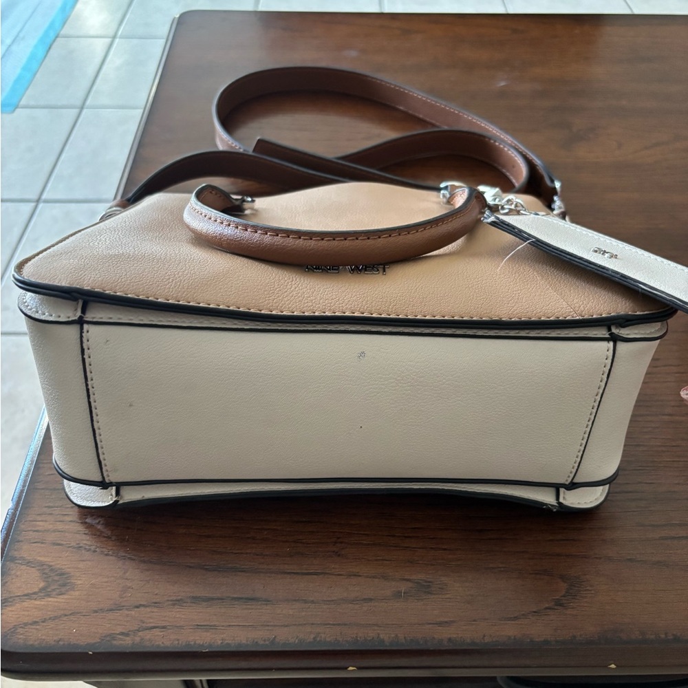 Nine West Beige and White Satchel - Picture 3 of 5